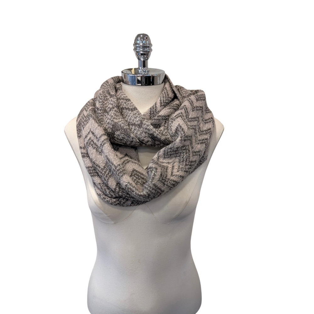 Missoni Italy Kid Mohair Zigzag Infinity Scarf Grey Beige Metallic Silver Knit